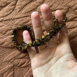 10/19–17  Tigers Eye Chip Necklace